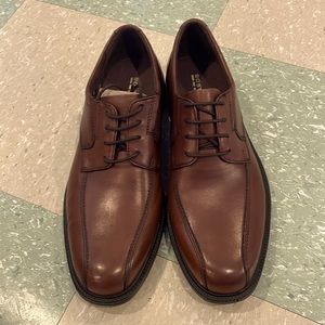 NIB Men’s Bostonian Bardwell shoes, Size 9 1/2 M